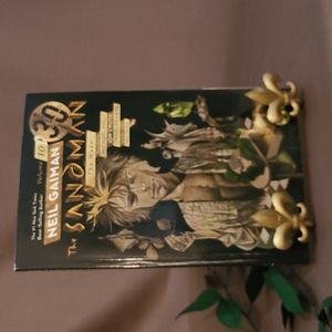 Sandman Volume 10 30th Anniversary Edition